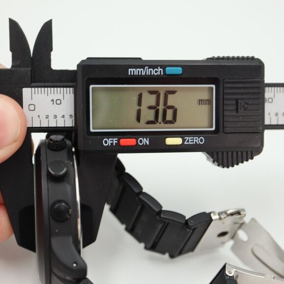 MN Black Mens Watch Faux Chrono 50mm Stainless Steel Bracelet with New Battery - Picture 3 of 16